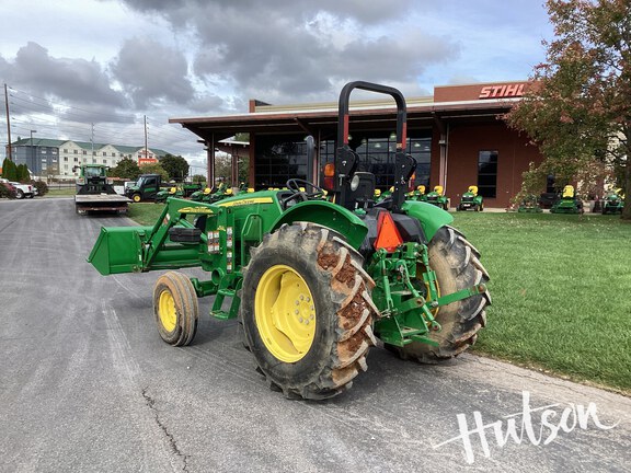 Photo of 2018 John Deere 5055E