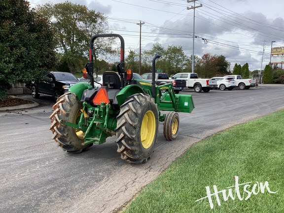 Photo of 2018 John Deere 5055E