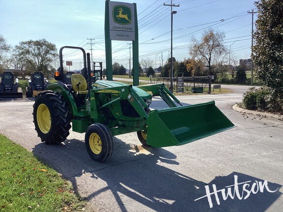 Photo of 2018 John Deere 5055E