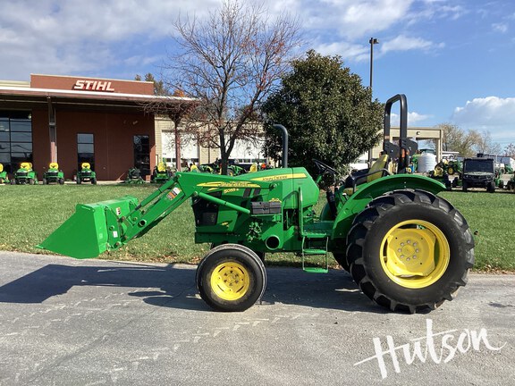 Photo of 2018 John Deere 5055E