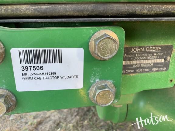 Photo of 2009 John Deere 5095M
