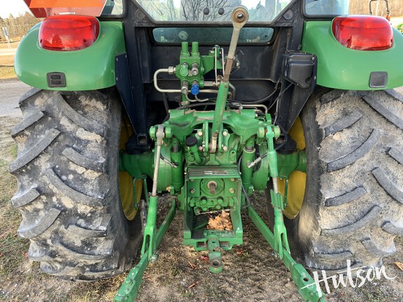 Photo of 2009 John Deere 5095M