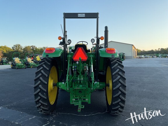 Photo of 2025 John Deere 6120M