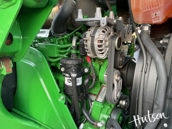 Photo of 2025 John Deere 6120M