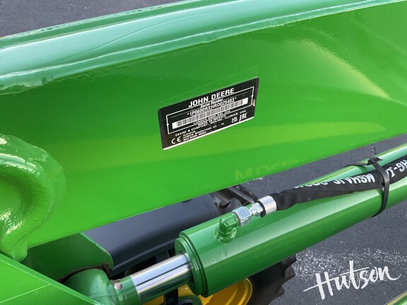 Photo of 2025 John Deere 6120M