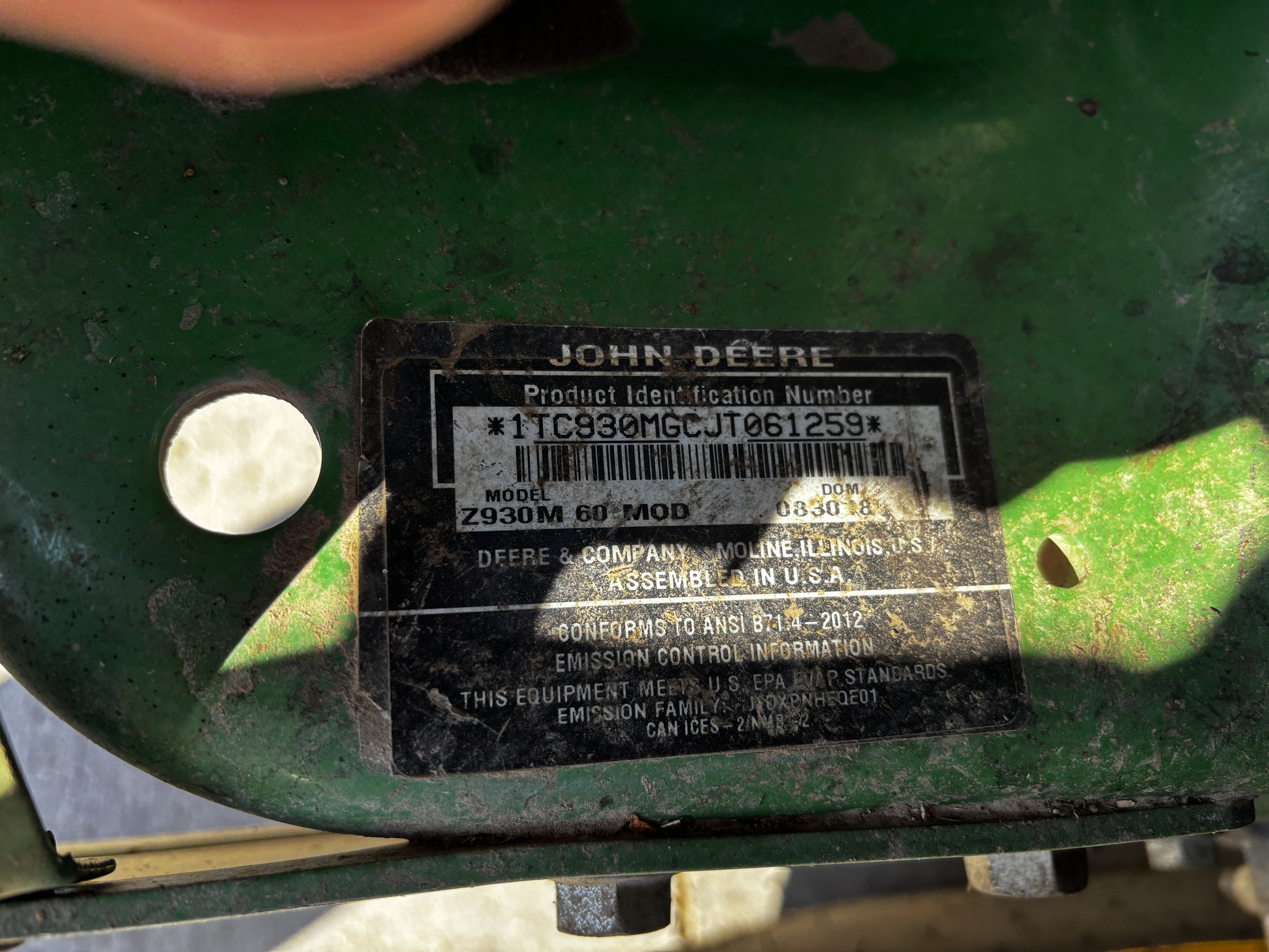 Used 2018 John Deere Z930M Zero Turn Mowers at Koenig Equipment in Richmond, IN - PhotoXL13