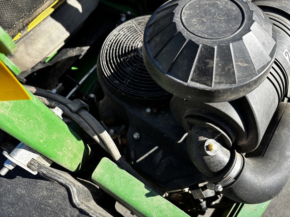 Used 2018 John Deere Z930M Zero Turn Mowers at Koenig Equipment in Richmond, IN - Photo8