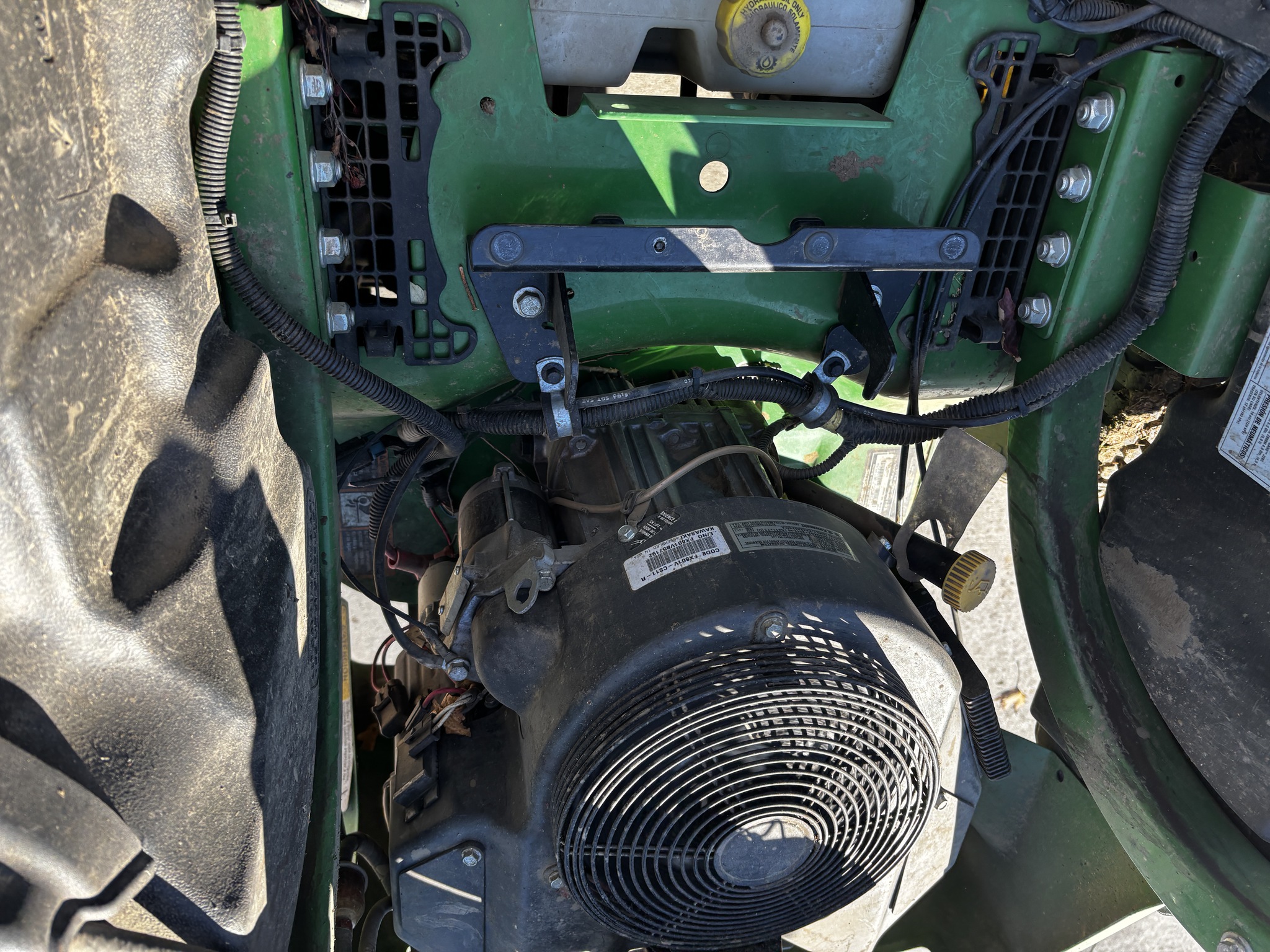Used 2018 John Deere Z930M Zero Turn Mowers at Koenig Equipment in Richmond, IN - PhotoXL10