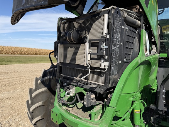 2023 John Deere 7R 210 - Photo17