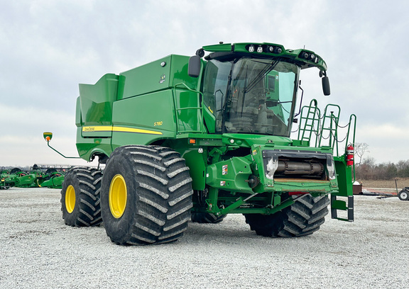 2022 John-Deere S780
