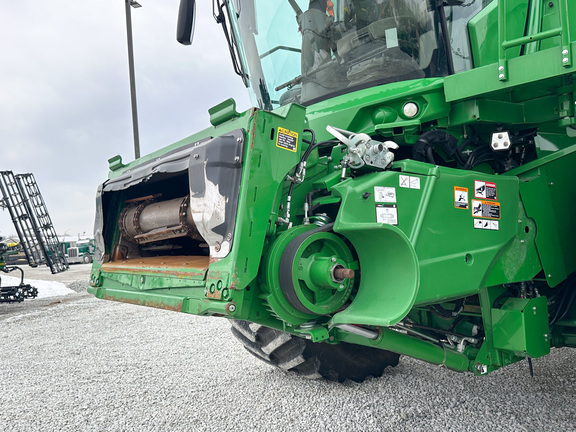 2022 John-Deere S780