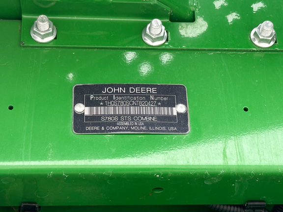 2022 John-Deere S780