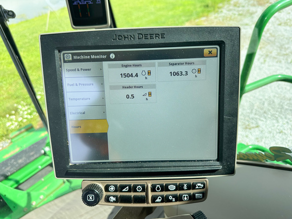 2022 John-Deere S780