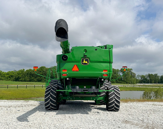 2022 John-Deere S780