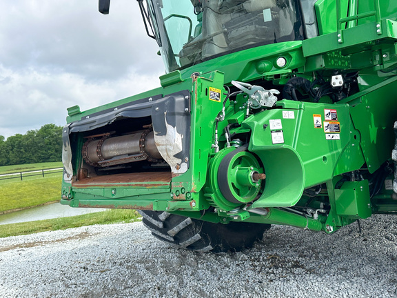 2022 John-Deere S780