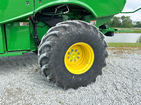 2022 John-Deere S780