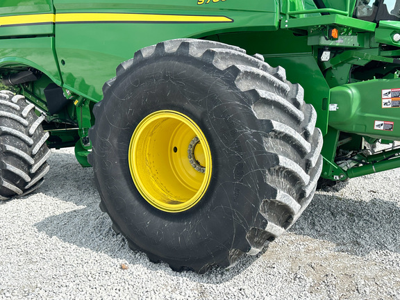 2022 John-Deere S780