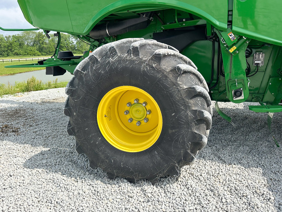 2022 John-Deere S780