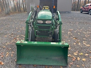 2008 John Deere 2320 Image 4