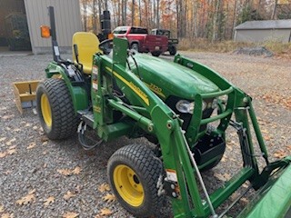 2008 John Deere 2320 Image 1