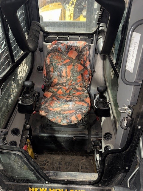 2023 New Holland C332 Image 5