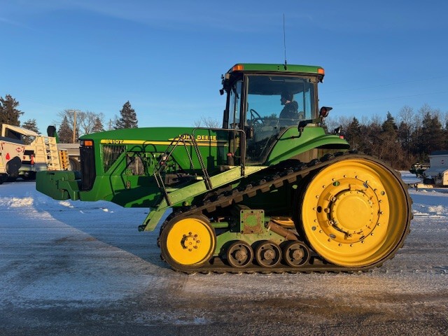 2000 John Deere 8410T Image 3