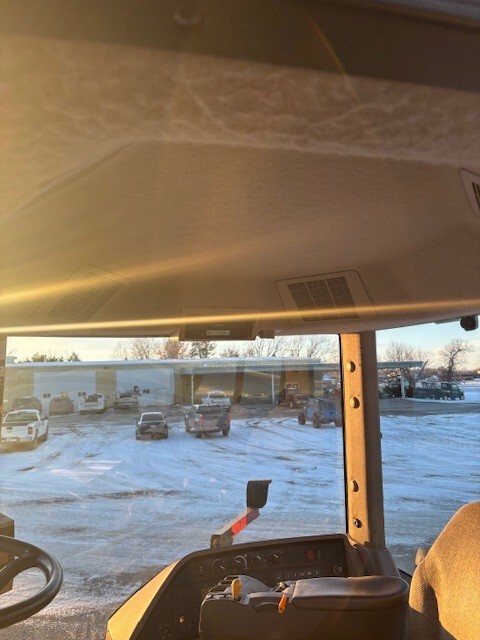 2000 John Deere 8410T Image 10