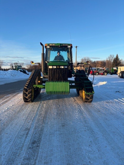 2000 John Deere 8410T Image 4
