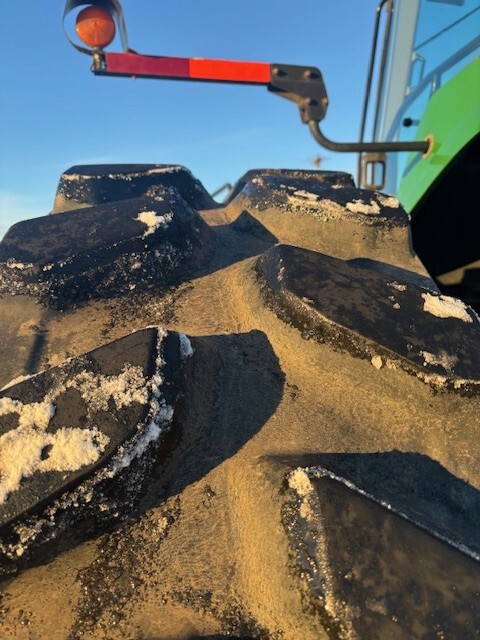 2000 John Deere 8410T Image 14