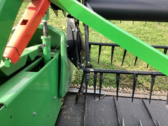 Photo of 2019 John Deere 745FD