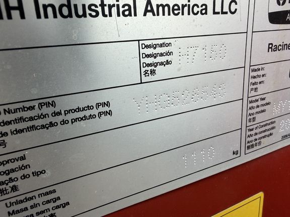 2017 New Holland H7150 - Photo31