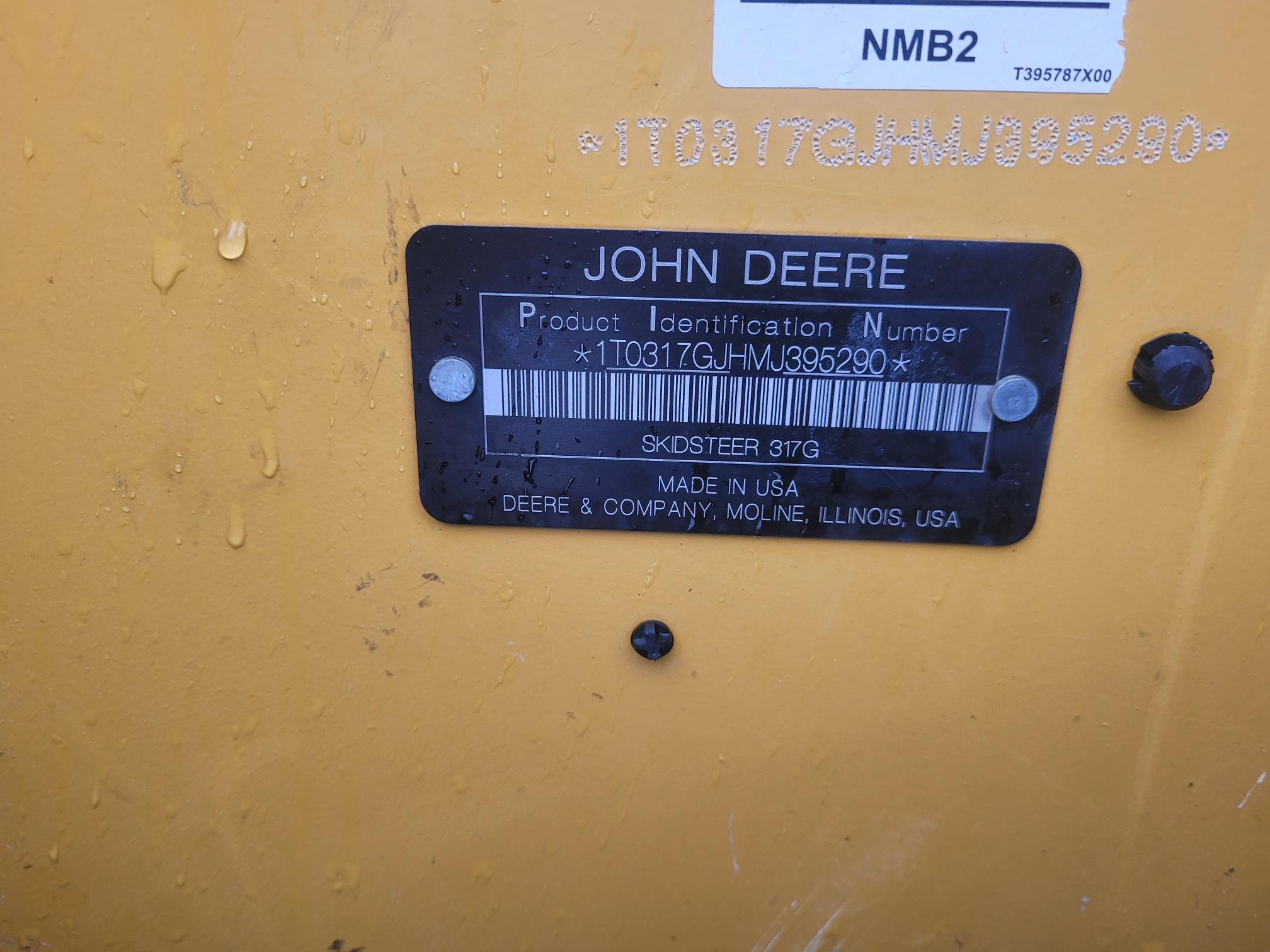 2021 John Deere 317G Image 17