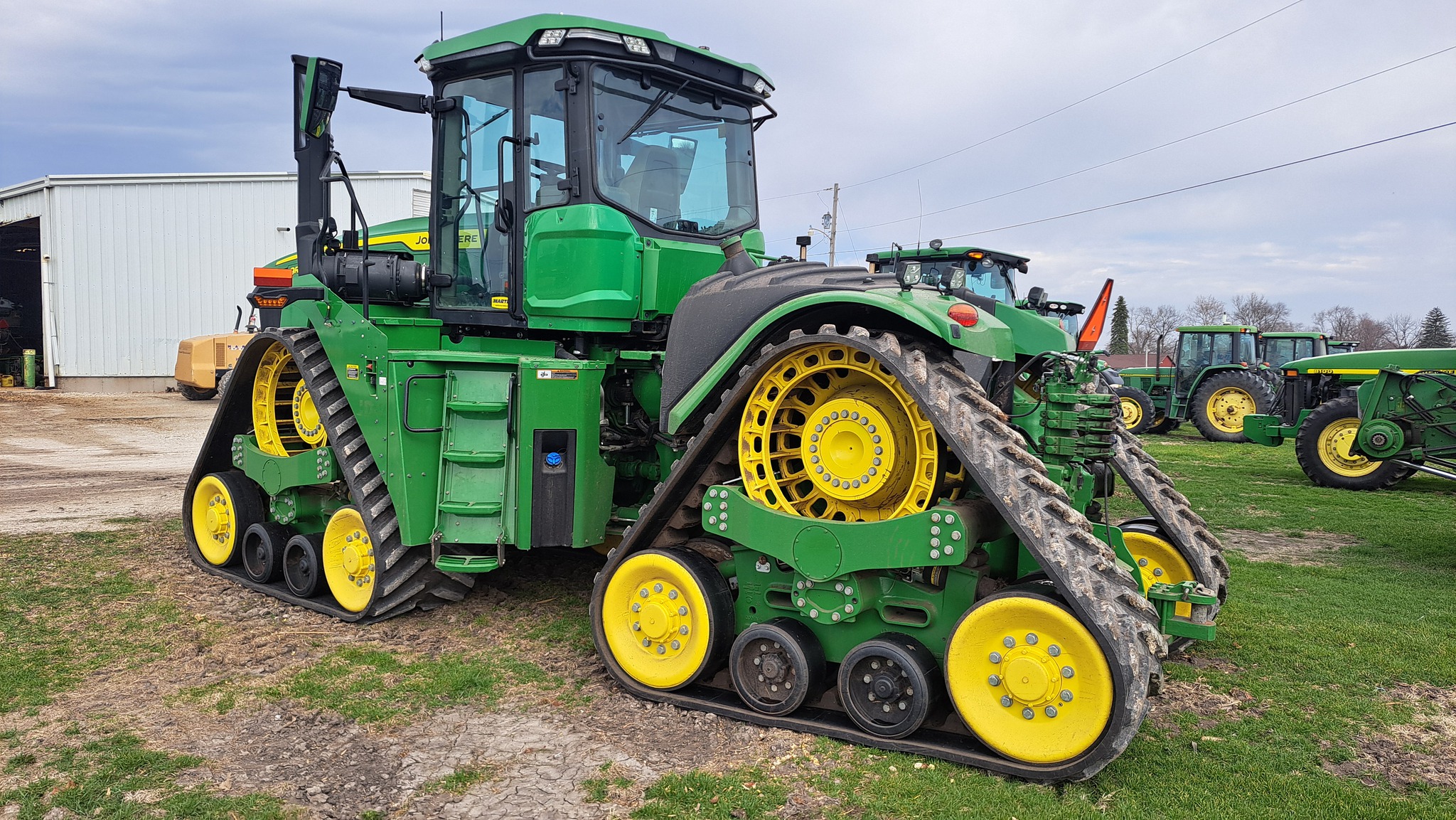 2022 John Deere 9RX 540 at Heritage Tractor in Monmouth, IL