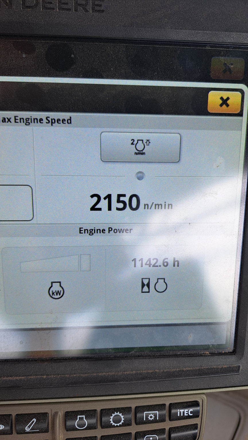  2022 John Deere 9RX 540 at Heritage Tractor in Monmouth, IL