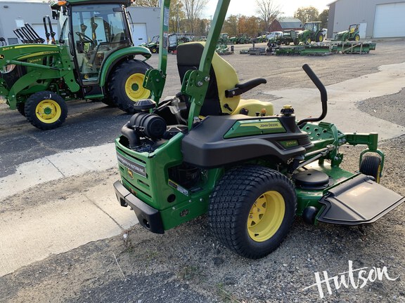 Photo of 2025 John Deere Z950M