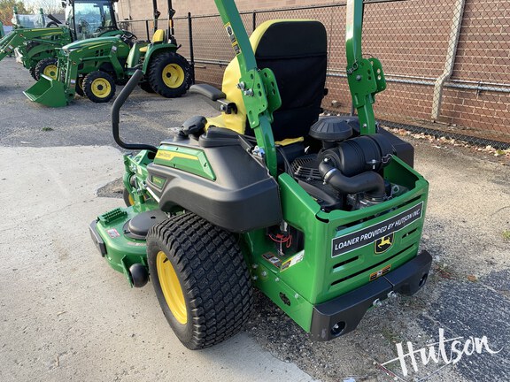 Photo of 2025 John Deere Z950M