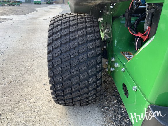 Photo of 2025 John Deere Z950M