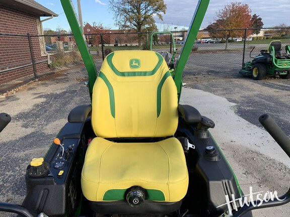 Photo of 2025 John Deere Z950M