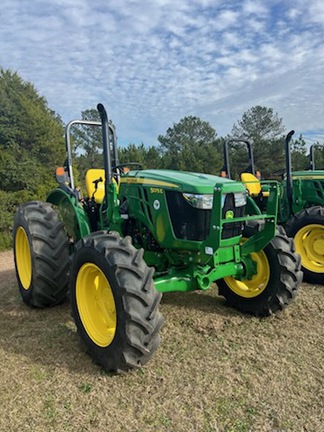 2025 John Deere 5075E Photo 2