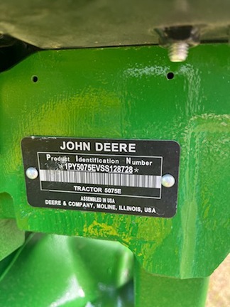 2025 John Deere 5075E Photo 4
