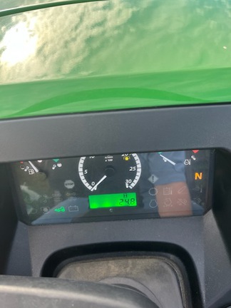 2025 John Deere 5075E Photo 5