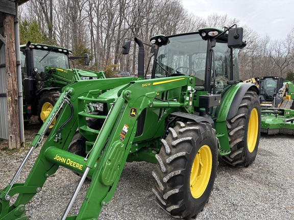2022 John Deere 5100M