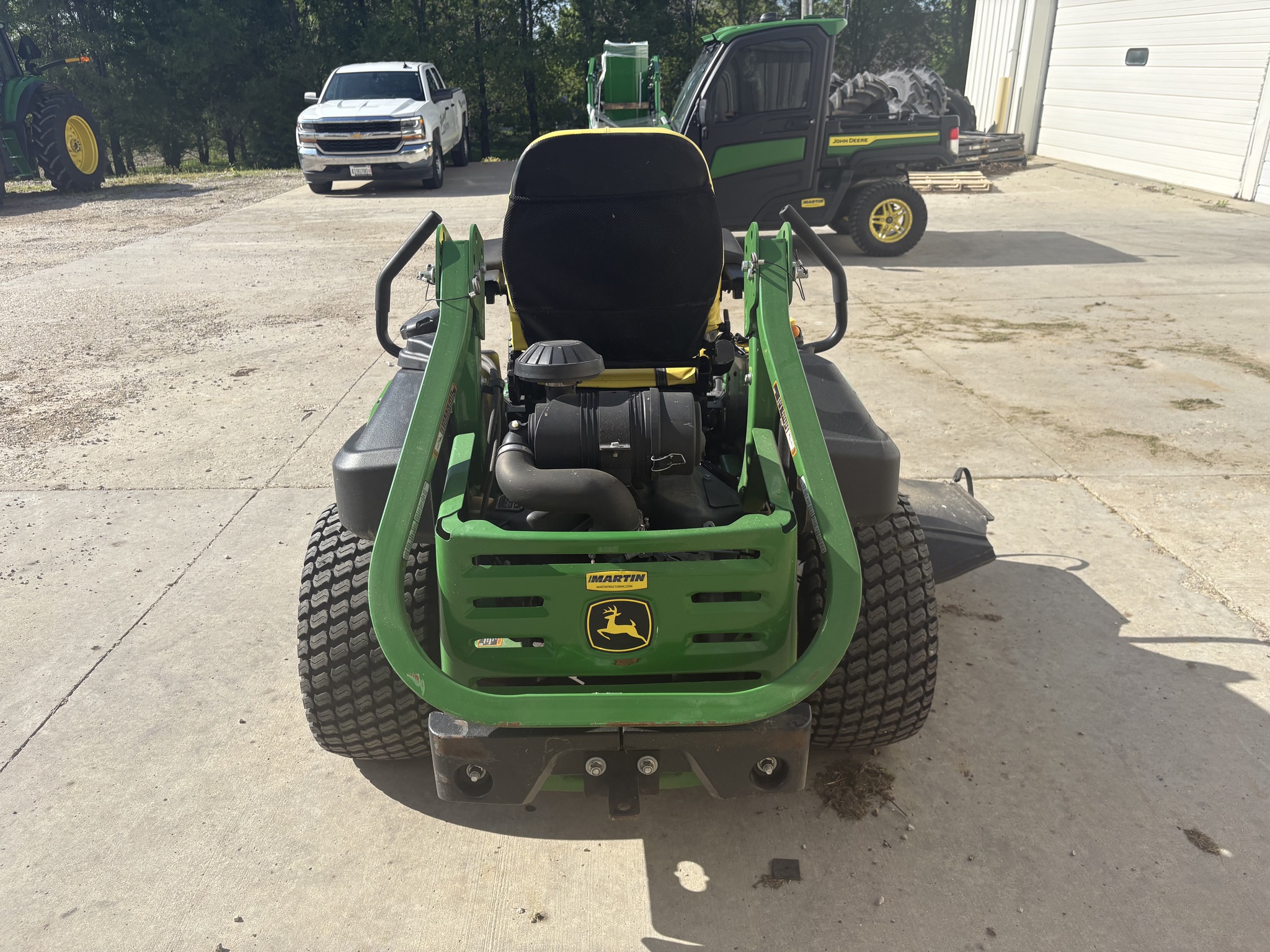  2022 John Deere Z930M at Heritage Tractor in Kewanee, IL