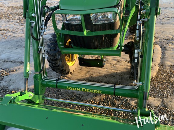 Photo of 2025 John Deere 3038E