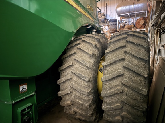 Photo of 2017 John Deere S670
