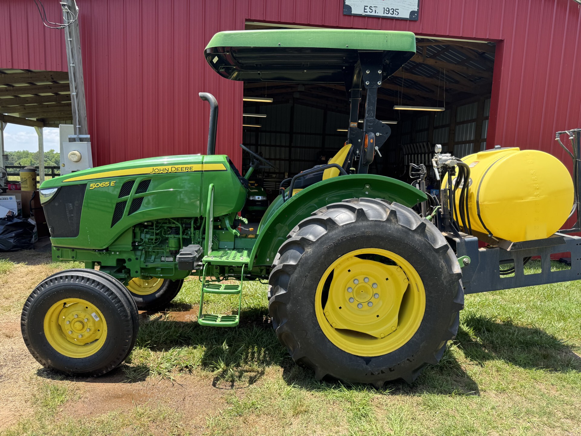 2022 John Deere 5065E