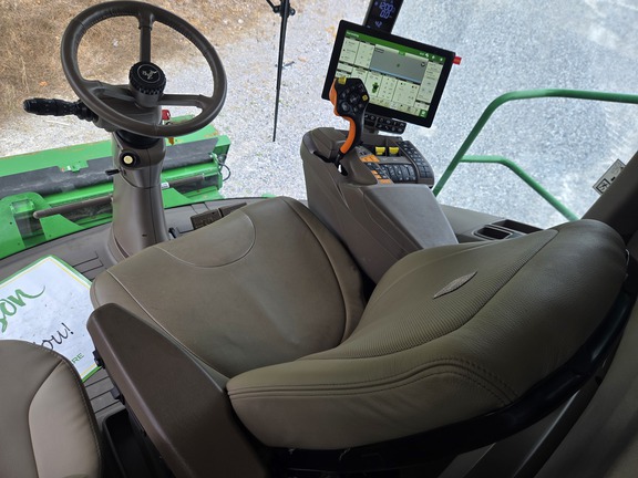 Photo of 2024 John Deere S770