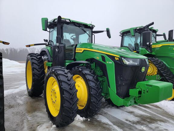 2025 John Deere 8R 310 - Photo4