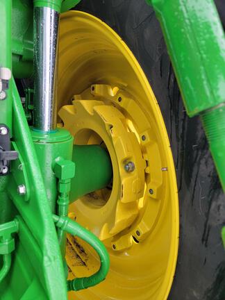 2025 John Deere 8R 310 - Photo11