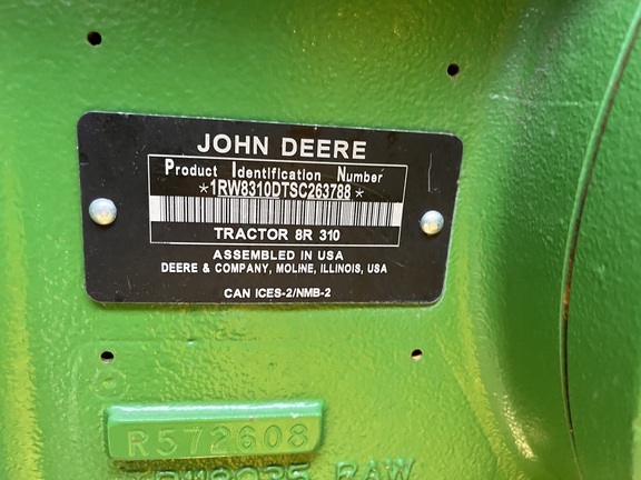2025 John Deere 8R 310 - Photo38